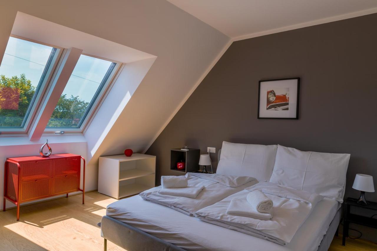 Maureen Lovely 2 Bedroom Unit With Community Pool Wien Exterior foto