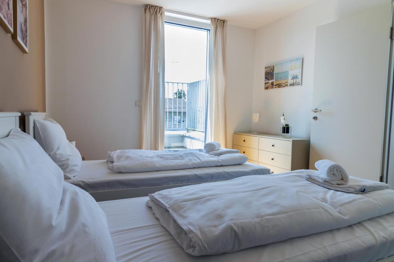 Maureen Lovely 2 Bedroom Unit With Community Pool Wien Exterior foto